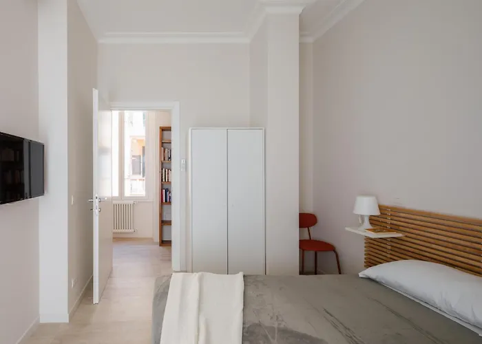 Apartment Lucrezio In Rome